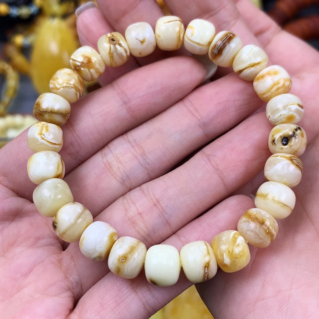 未镶嵌琥珀珠宝奇石