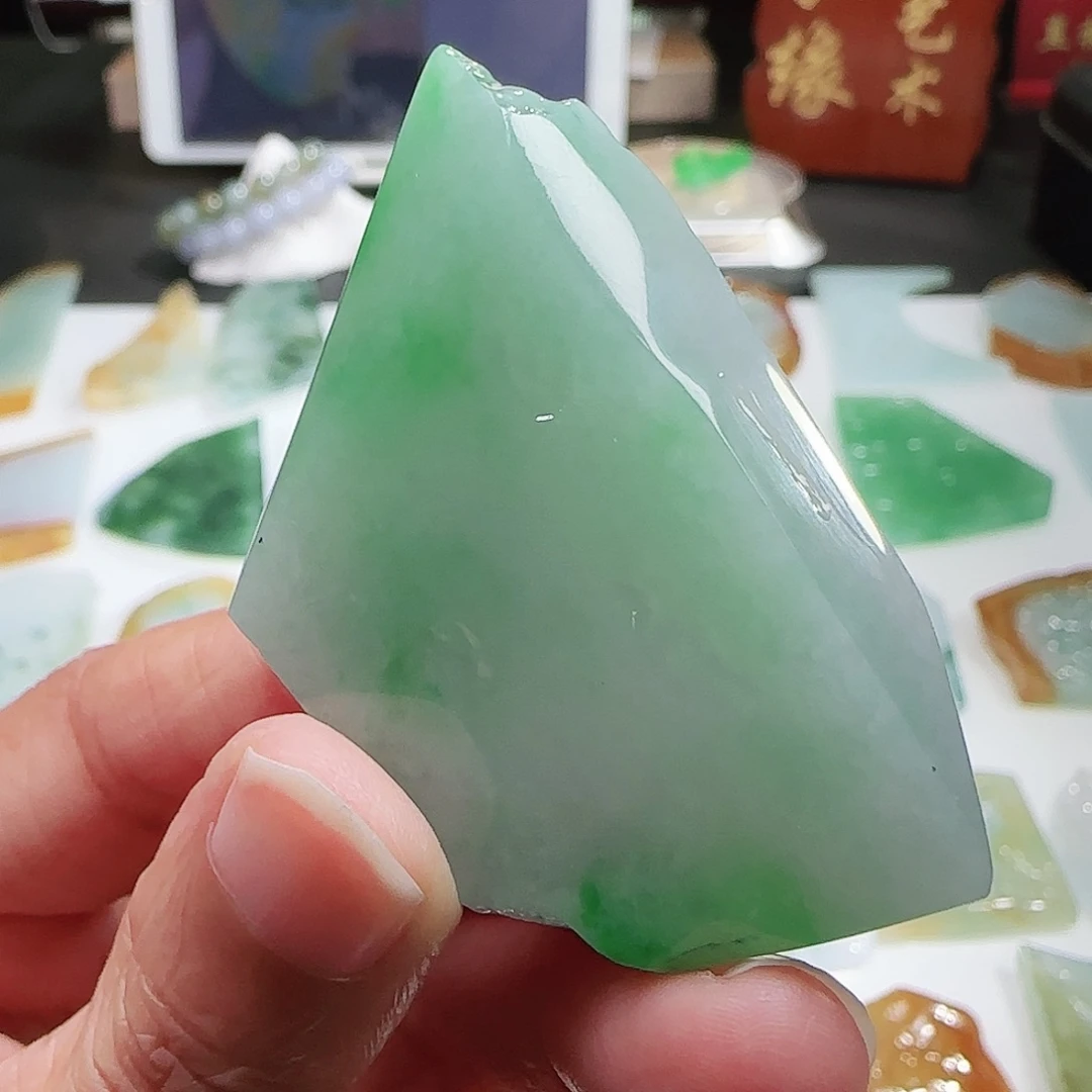 定制翡翠未镶嵌缅甸翡翠挂件