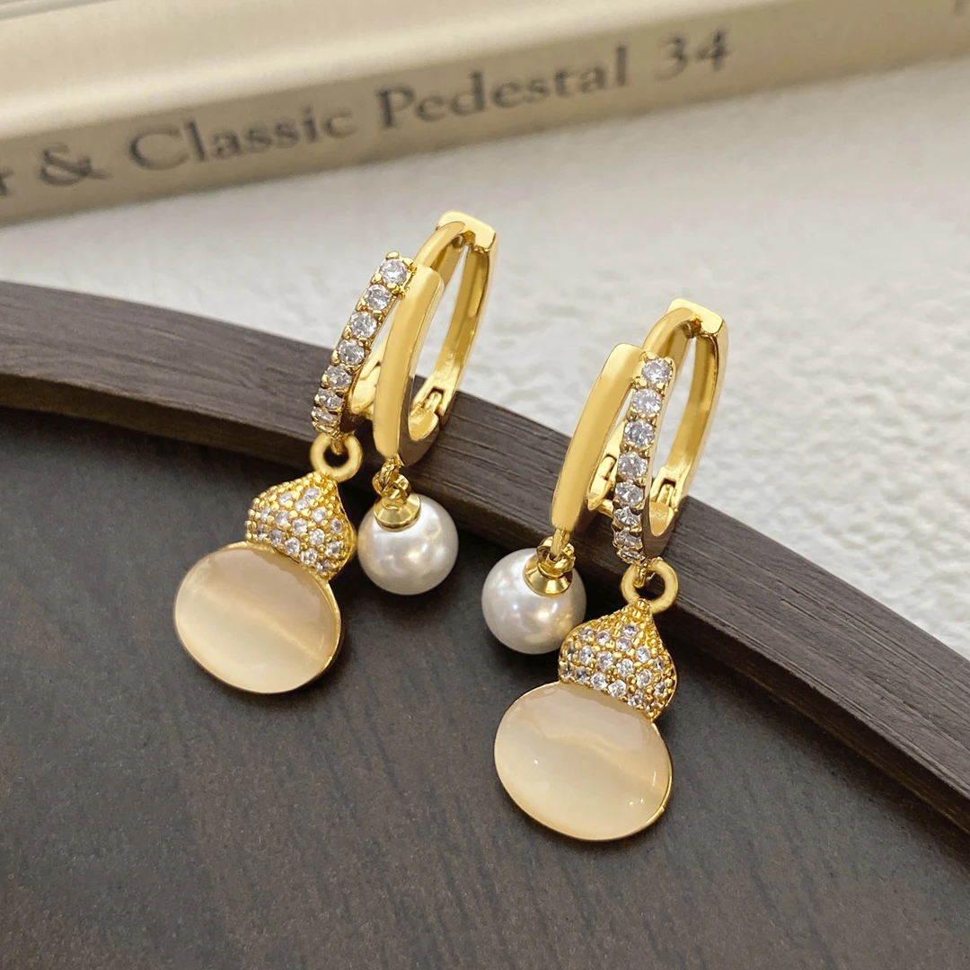 铜合金仿珍珠耳饰 镀18K金「何年」耳环气质轻奢中式国潮风小众高端