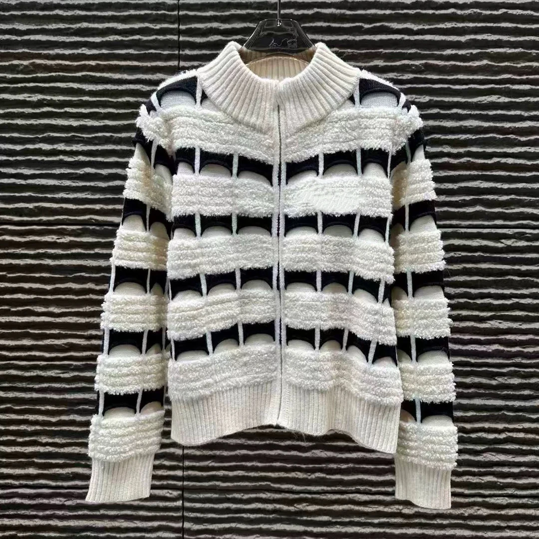 （羊绒羊毛）重工毛巾绣撞色立领拉链开衫外套261