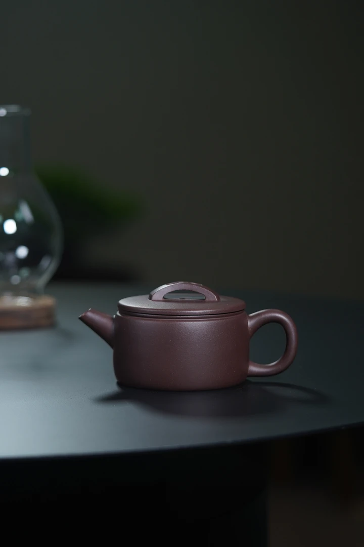 【禅砂居】汉瓦壶_170cc_老紫泥_半手工_宜兴内推孔光素器小容量