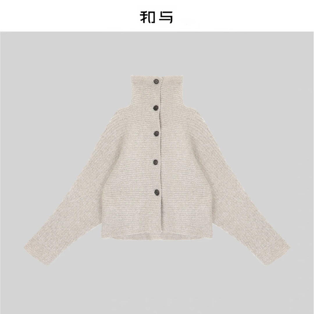 和与|纯山羊绒排扣高领针织毛衣外套H52DYY364H