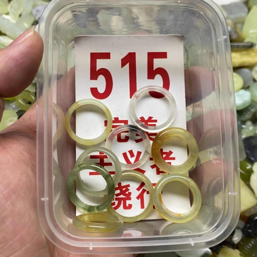 蛇纹石玉挂坠足银镀金镶嵌