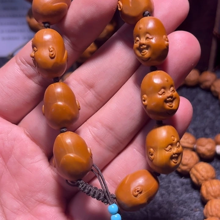 手串橄榄核橄榄球比赛的
