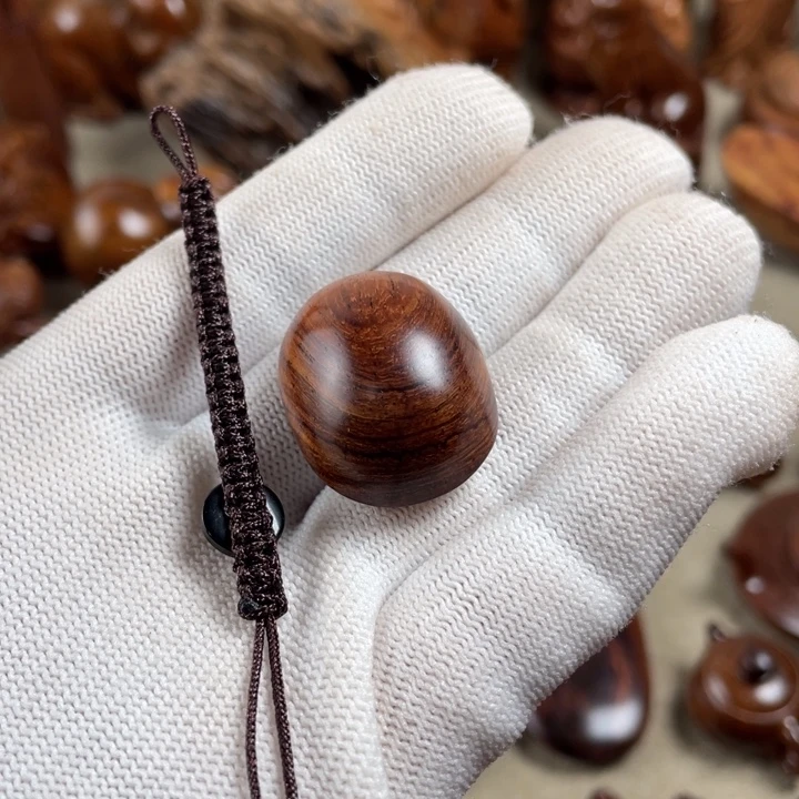 用***9黄花梨/降香黄檀富甲一方钥匙挂件