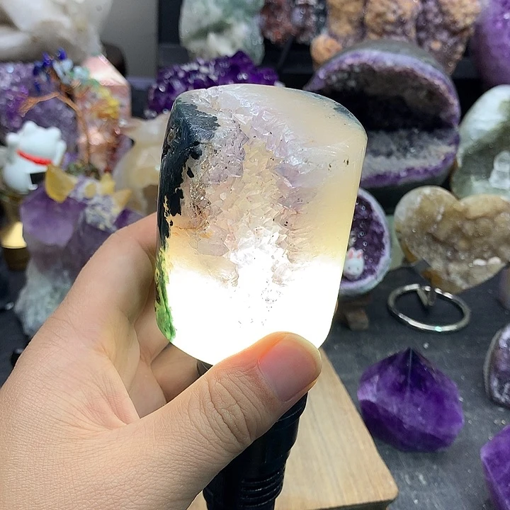 水晶大型摆件（非配饰）未镶嵌