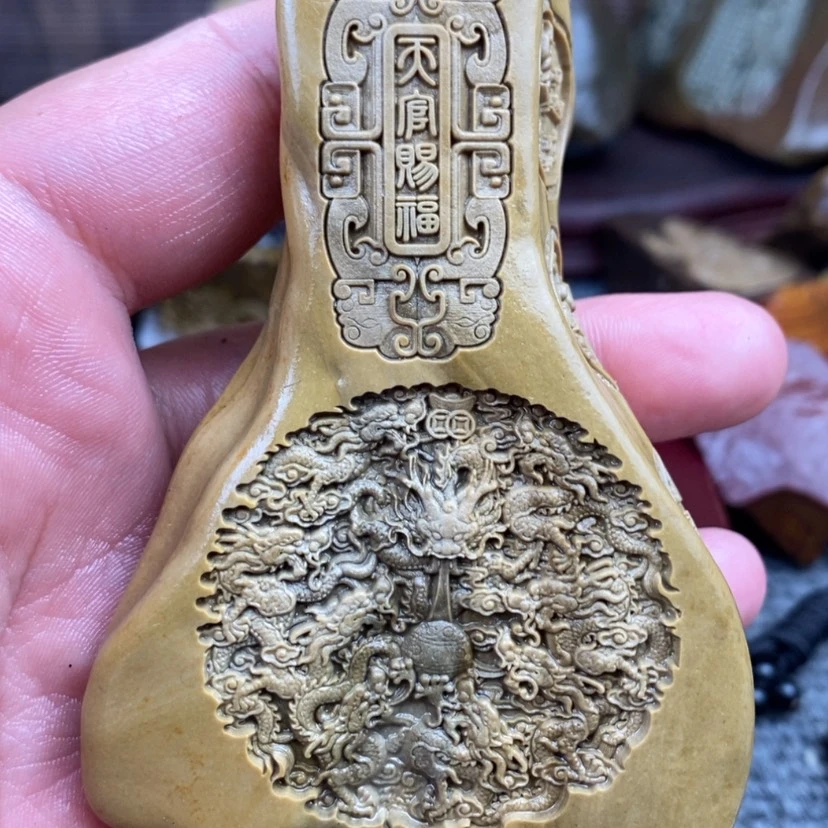 【闪购商品】原石雕刻手把件