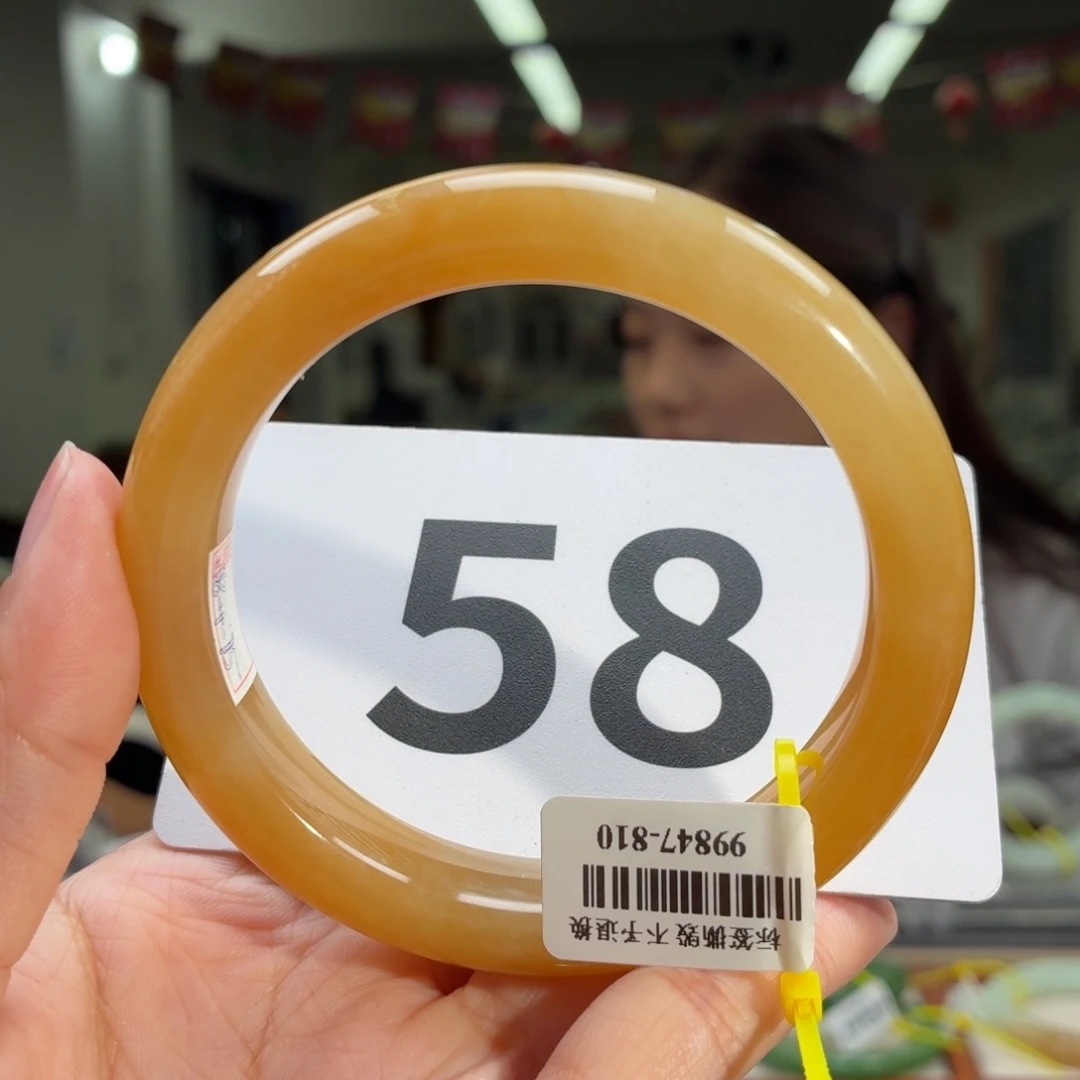 和田玉手镯未镶嵌110