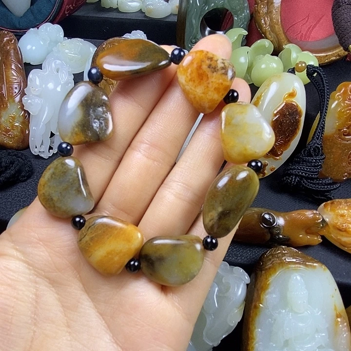 和田玉未镶嵌手串