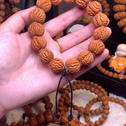 桃核吊坠龙纹桃核