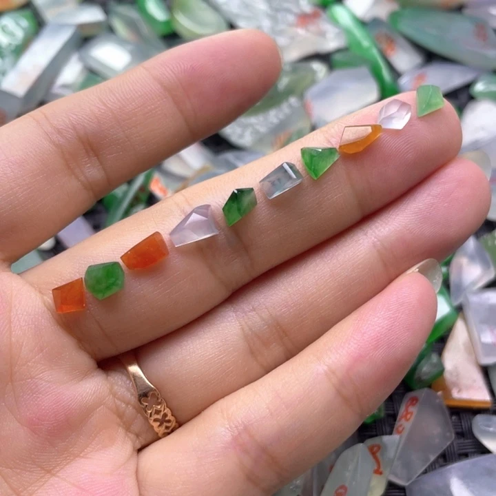 定制翡翠未镶嵌天然缅甸翡翠