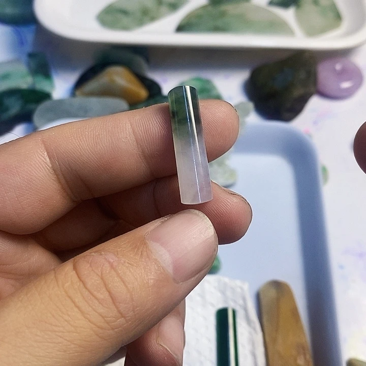 合***理翡翠散珠天然翡翠A货挂件