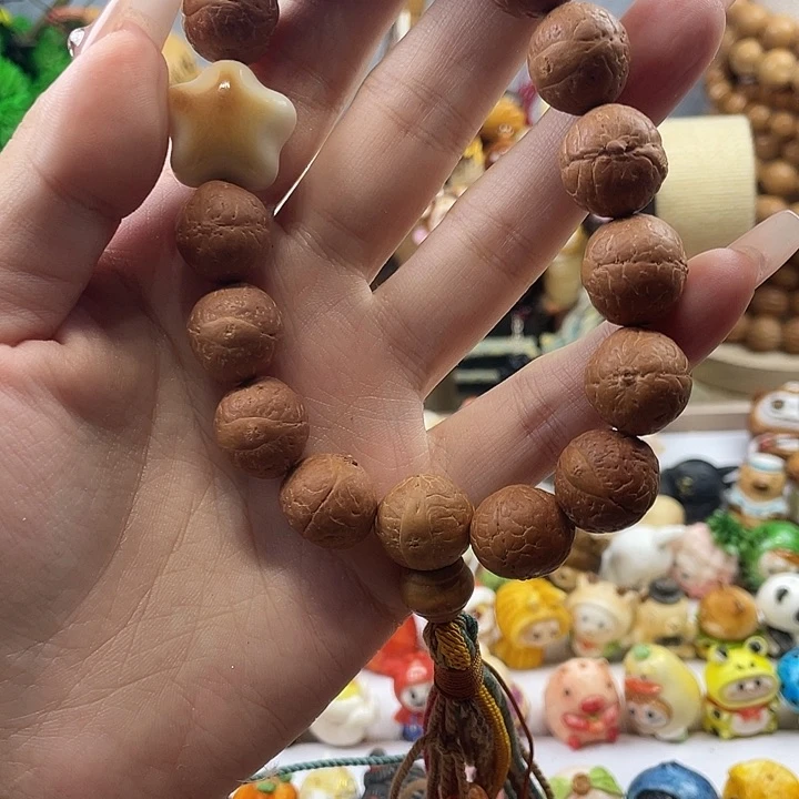 无非金属多放珍珠配饰