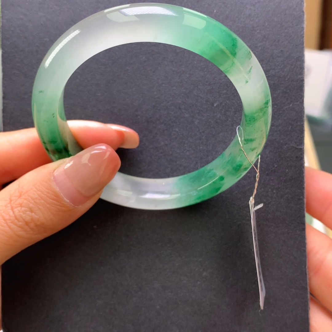 石英质玉（非洲翠）未镶嵌手镯5455白冰飘辣绿花