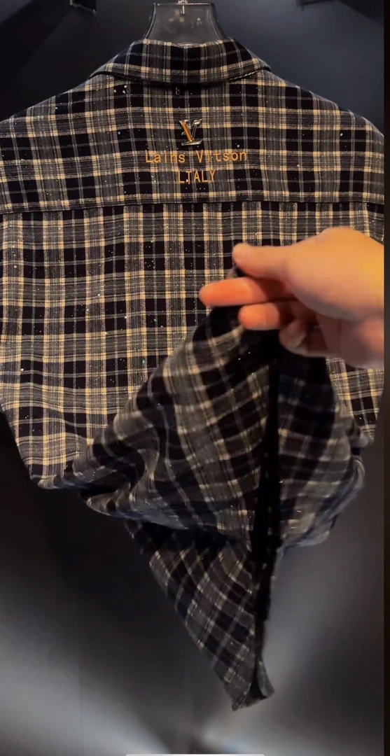 2025年夏季新品男士半袖时尚百搭经典格纹高级感薄款衬衫