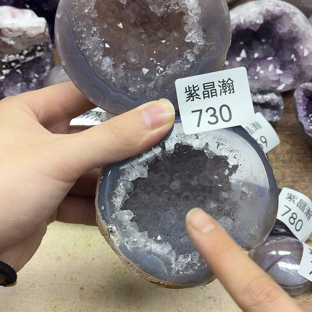 未镶嵌水晶大型摆件（非配饰）