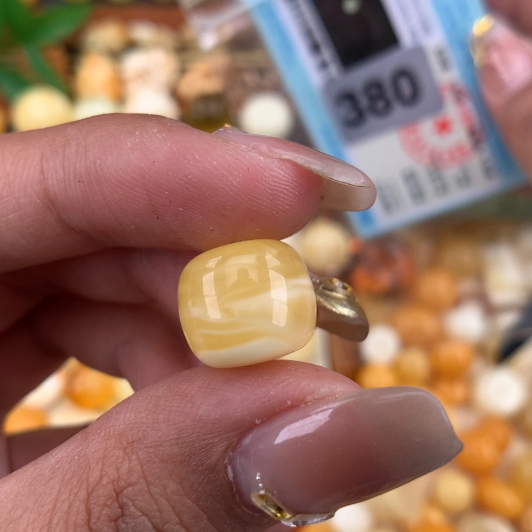 琥珀珠宝奇石未镶嵌13