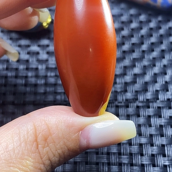 苍***粟玛瑙/玉髓未镶嵌颈饰