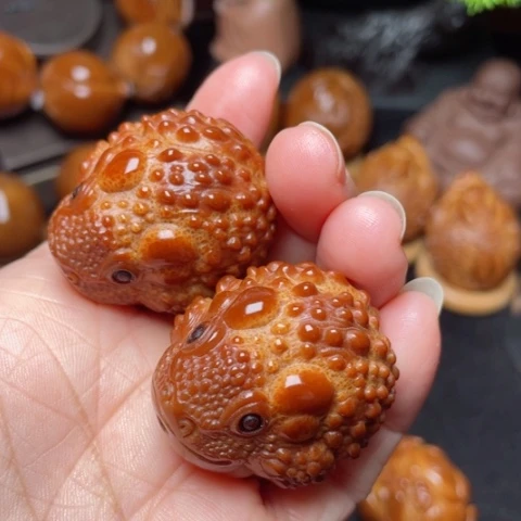 【闪购商品】手串/手链橄榄核1*…35左右金蝉手球