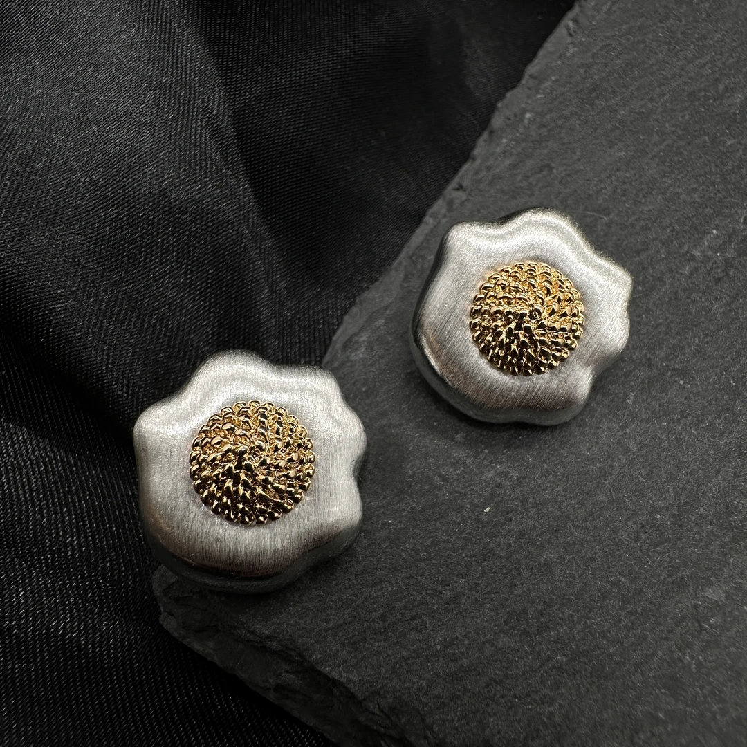 铜合金耳饰 0716 Acc-916 复古小众素款时尚百搭煎蛋耳饰