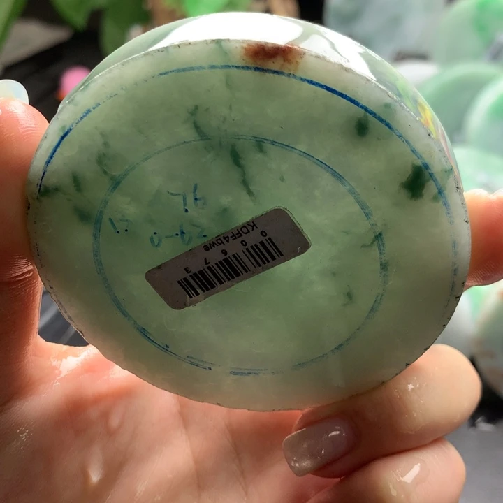 未镶嵌手镯定制翡翠
