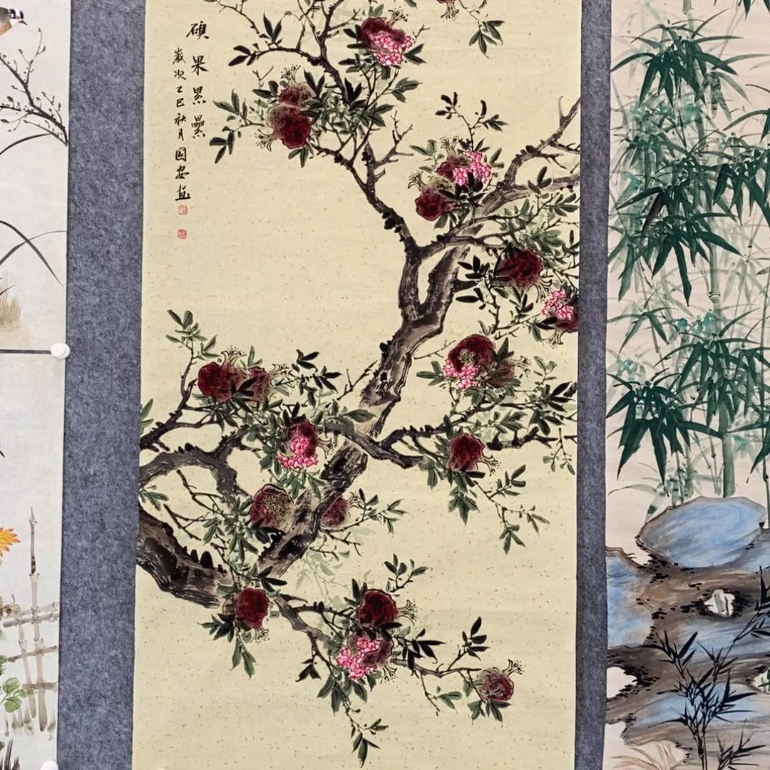 梦***蝶国画四尺竖幅石榴作品