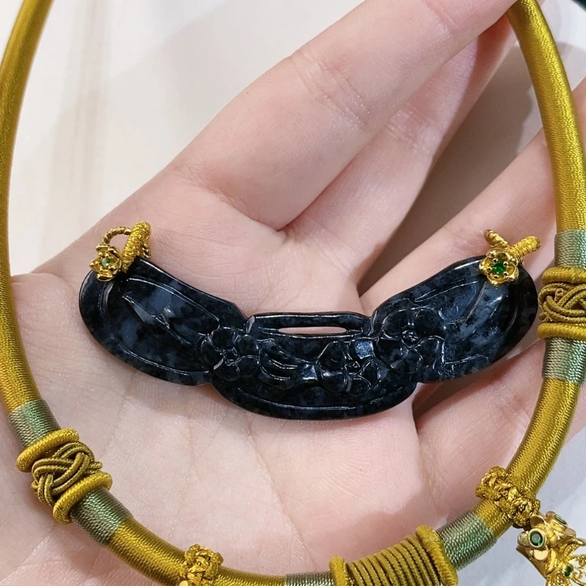 【闪购商品】翡翠挂件未镶嵌吊坠