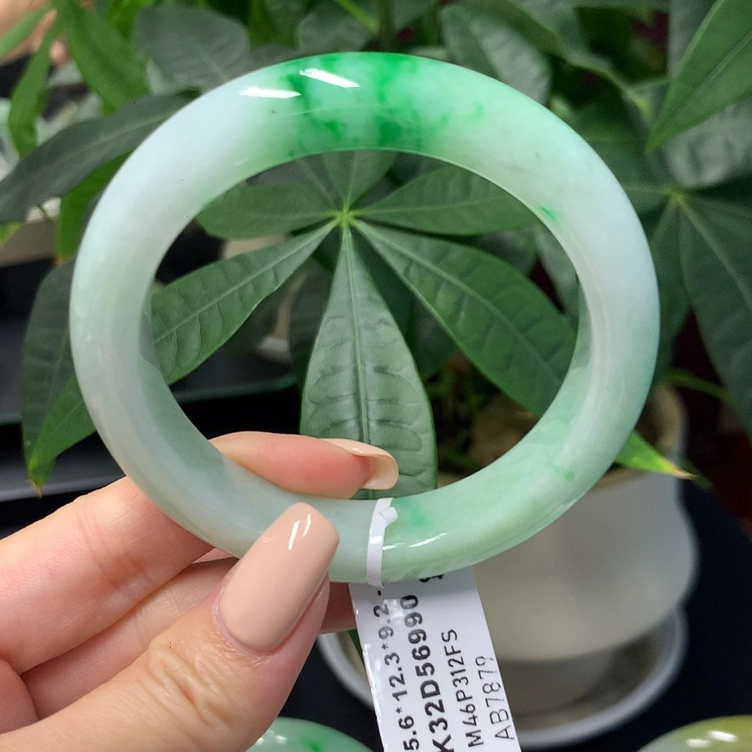翡翠未镶嵌手镯天然缅甸翡翠56.6圈