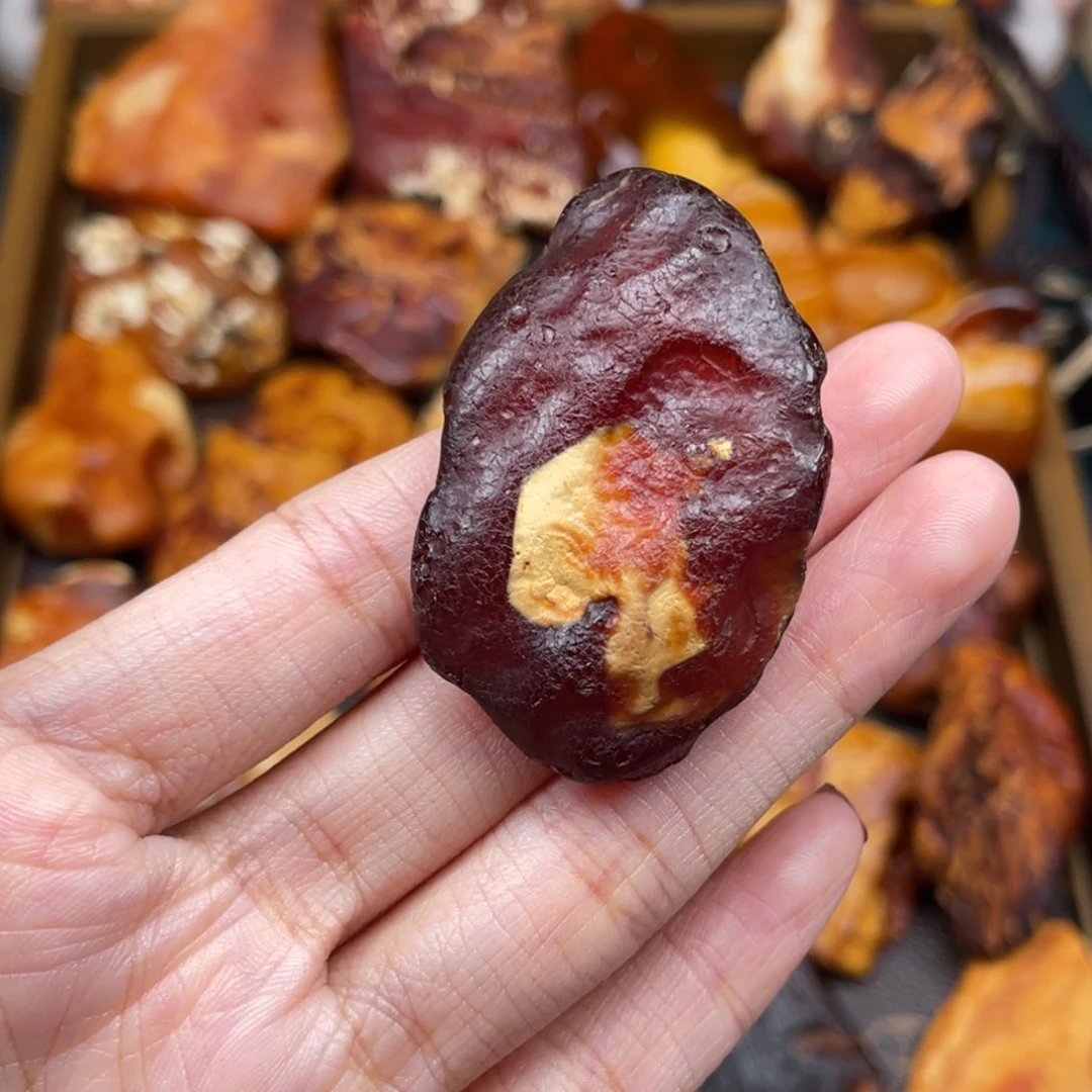 琥珀18K金镶嵌珠宝奇石