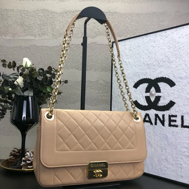 95新 Chanel/香奈儿 奶茶色宫廷链条菱格翻盖CF 18开 底长27