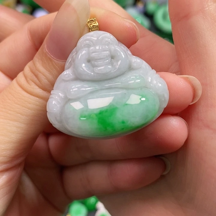 颈饰未镶嵌翡翠吊坠