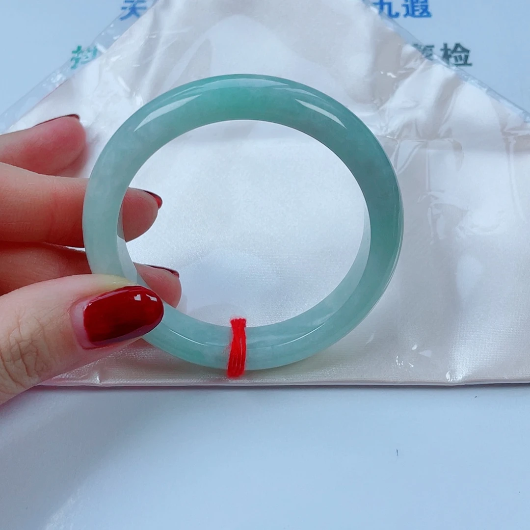 翡翠未镶嵌手镯天然