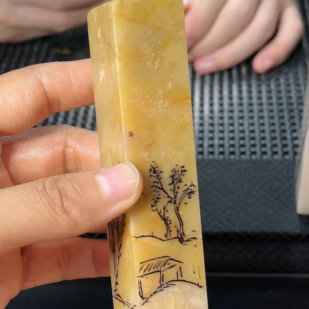 寿山石印石血***?你说是谁在的呀