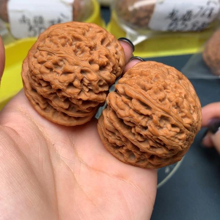周***律把件文玩核桃46-29446-0