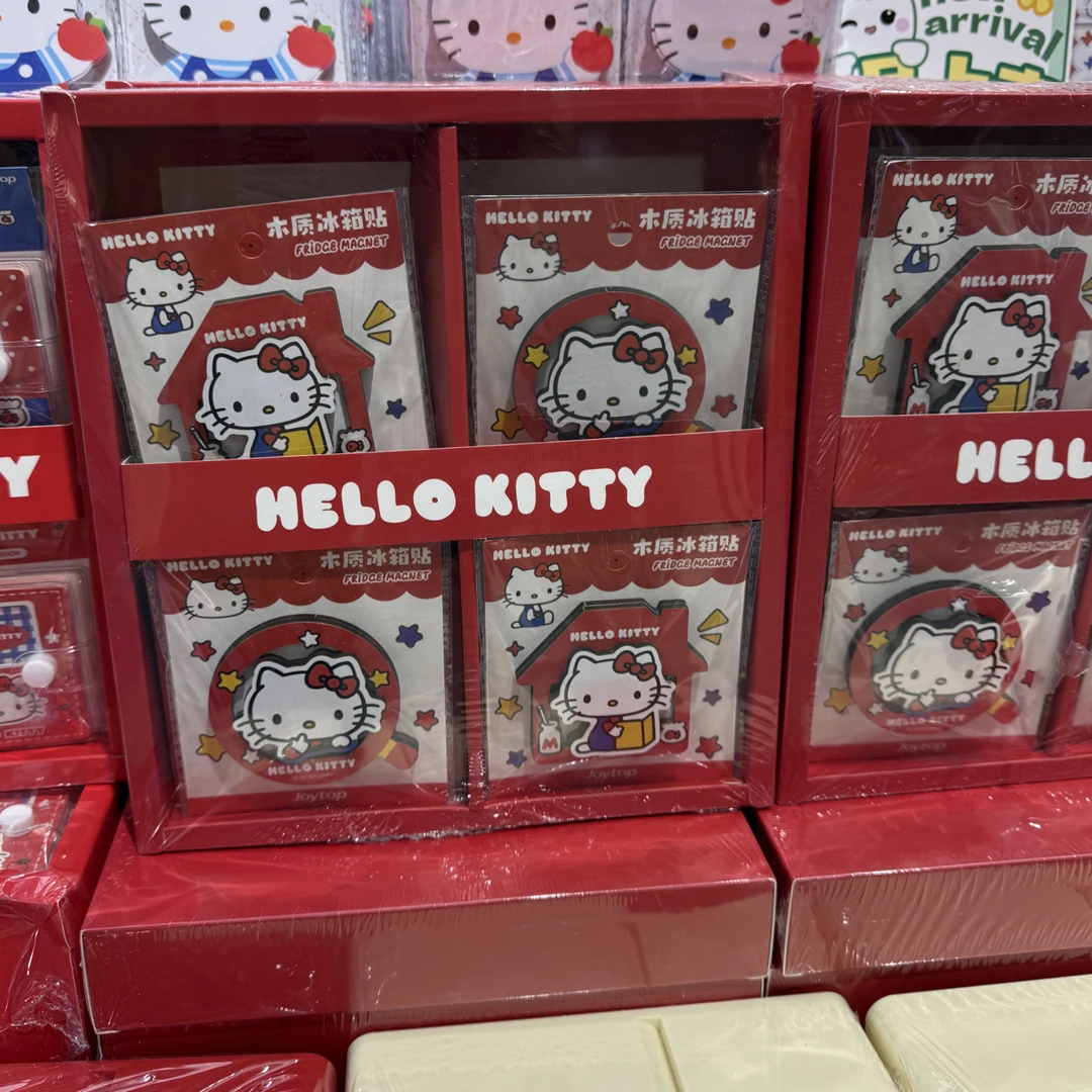 凯蒂猫 木质冰箱礼包 16个/盒
