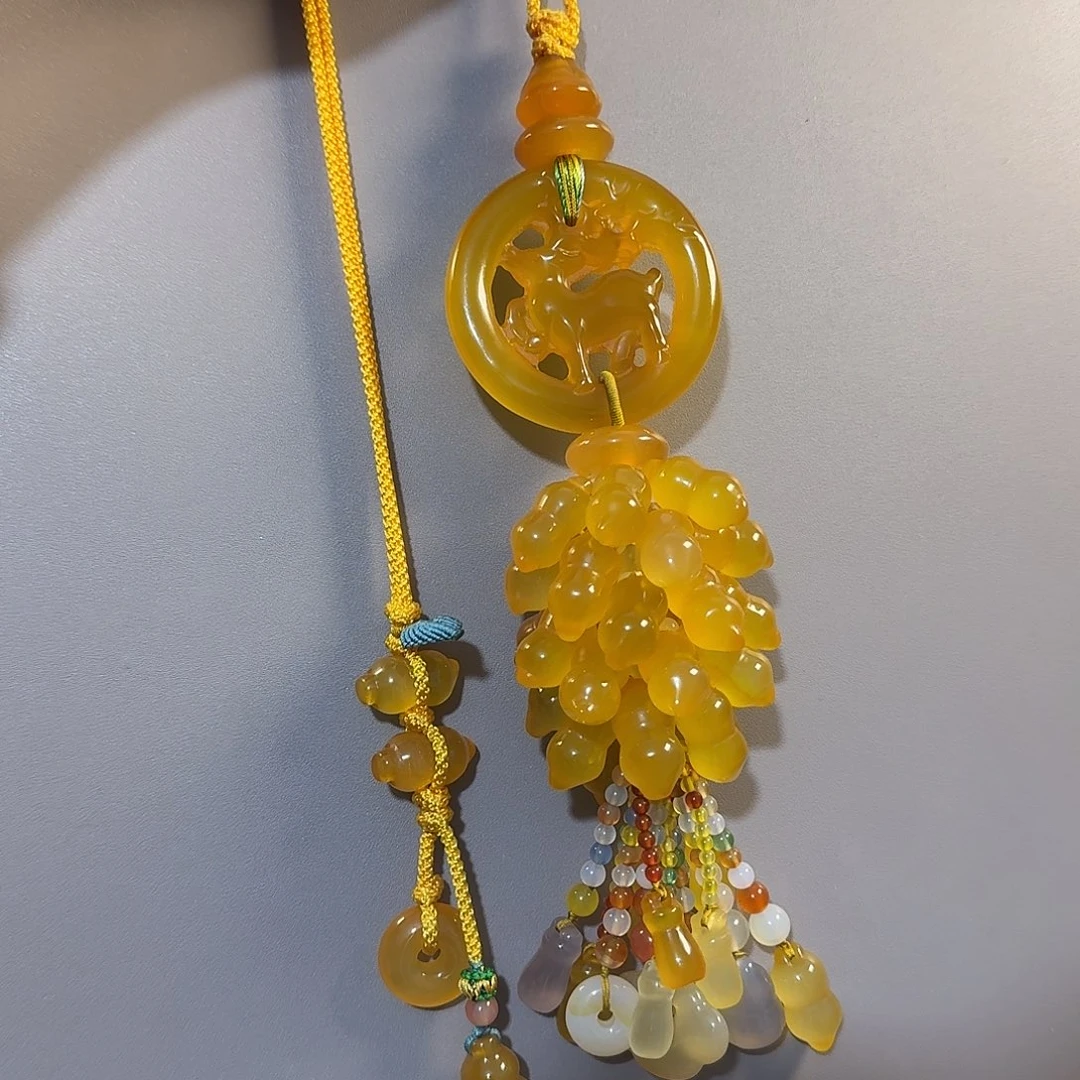 ****空玛瑙/玉髓未镶嵌汽车挂件