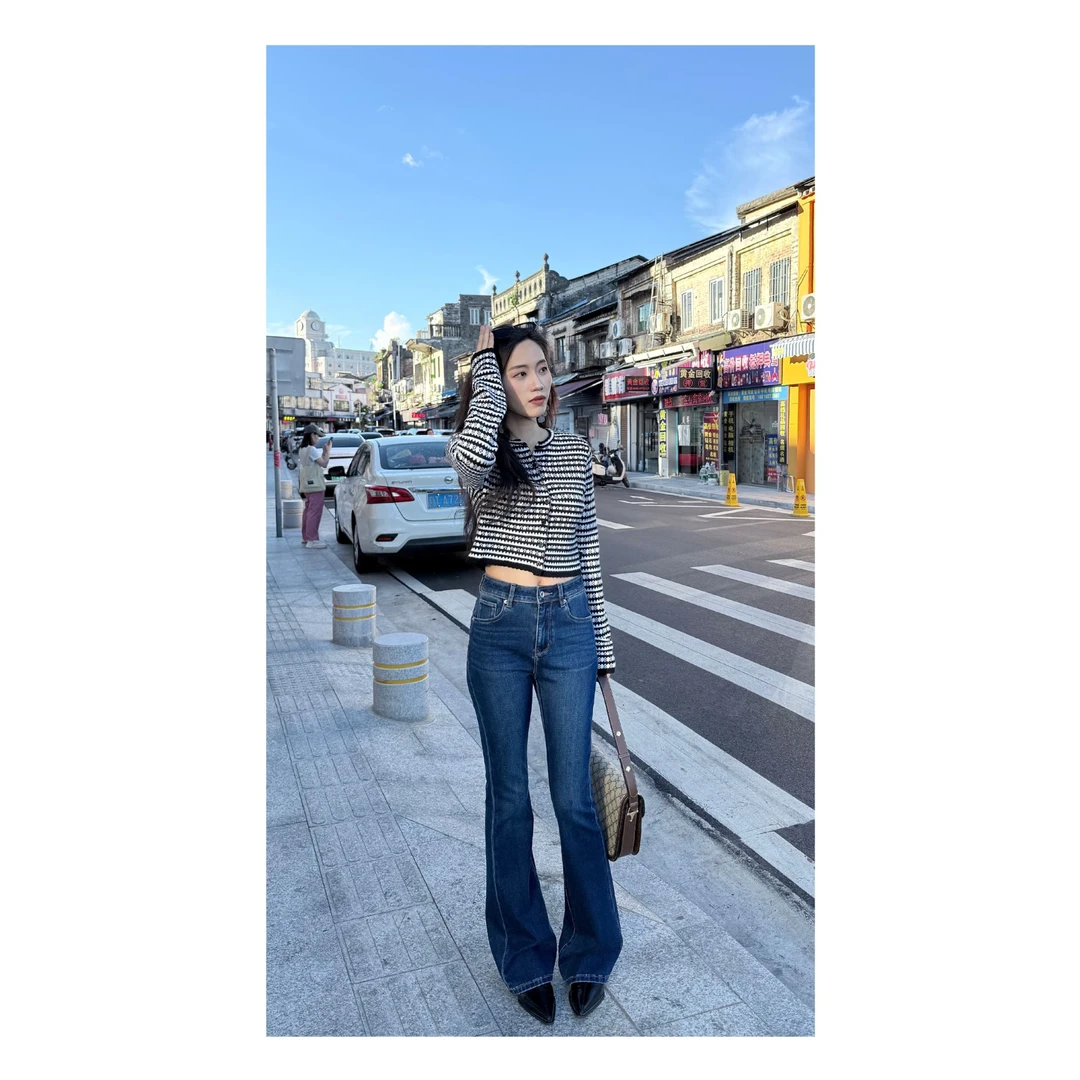 ADI爱典 紧身喇叭牛仔裤 秋冬加绒加厚紧身设计线条显瘦显腿长