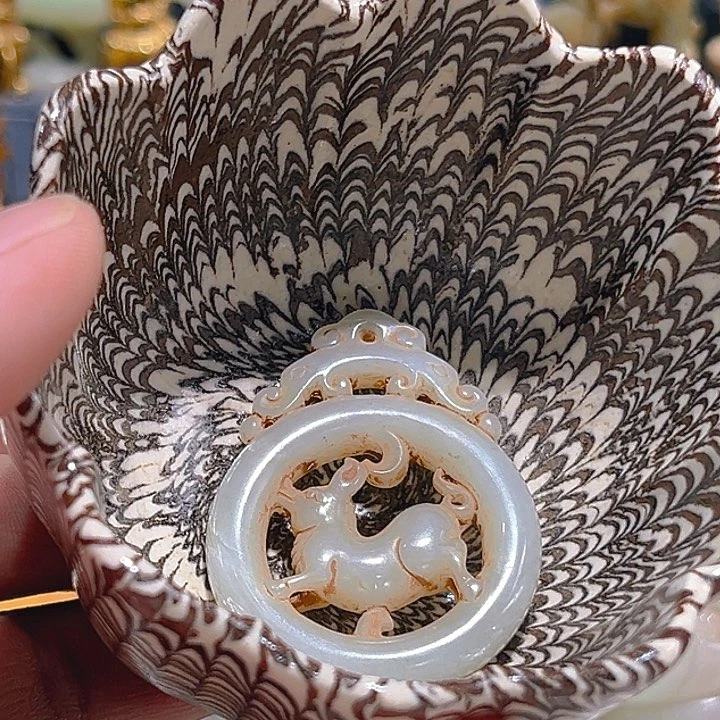 壶我想吃东西我自己来