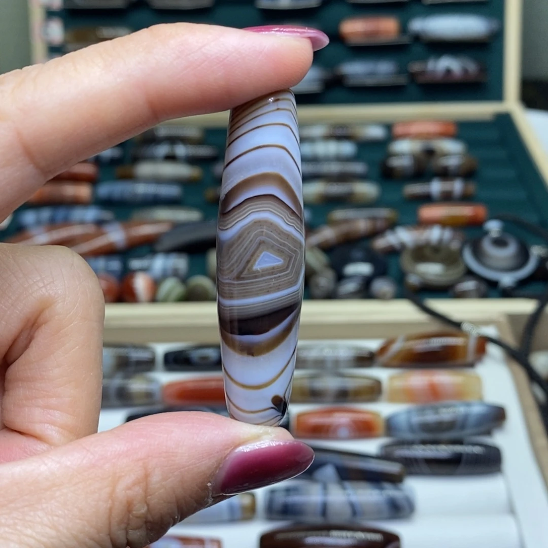 玛瑙/玉髓未镶嵌珠宝半成品