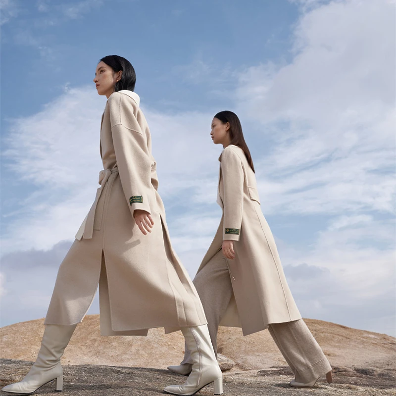 歌系连衣裙EWF341Y11300