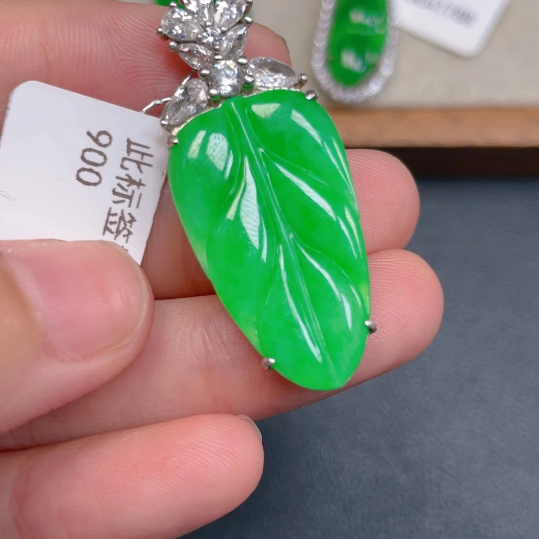 翡翠银S925镶嵌吊坠(不含链)b n n