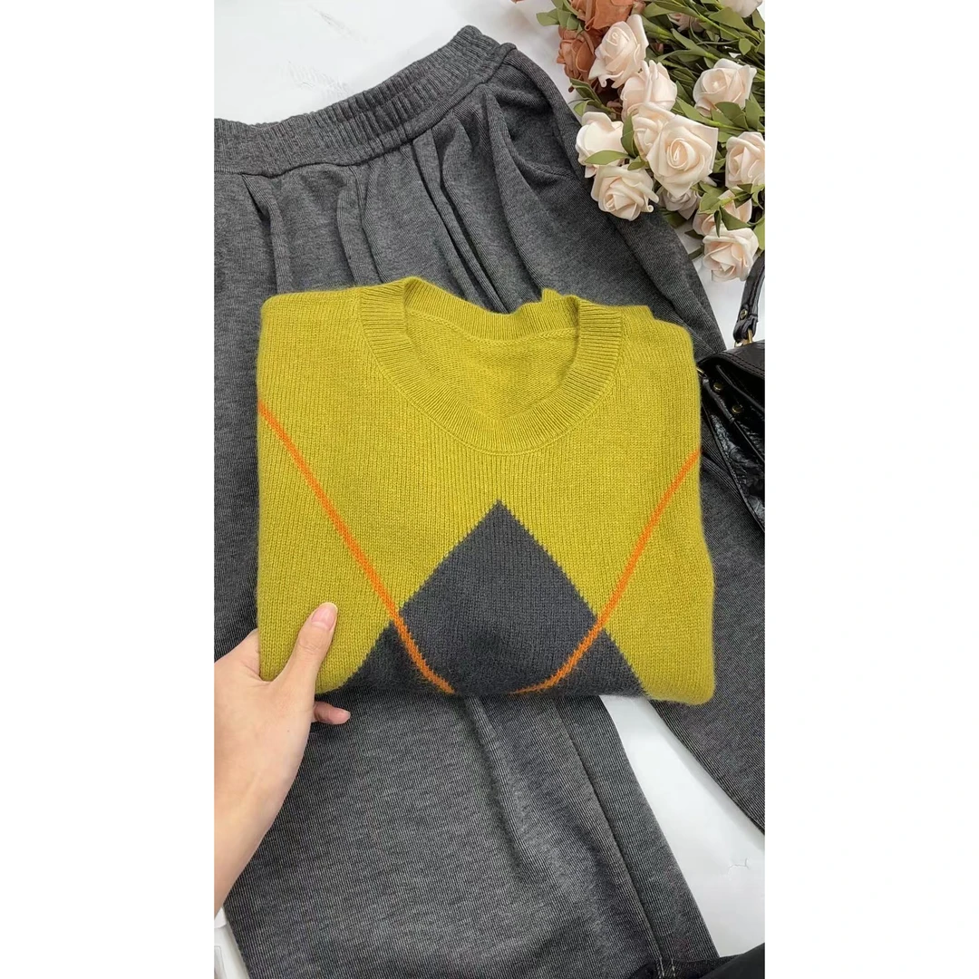 【玉姐家】慵懒风菱形撞色亲肤保暖毛衣90-140 新选f843