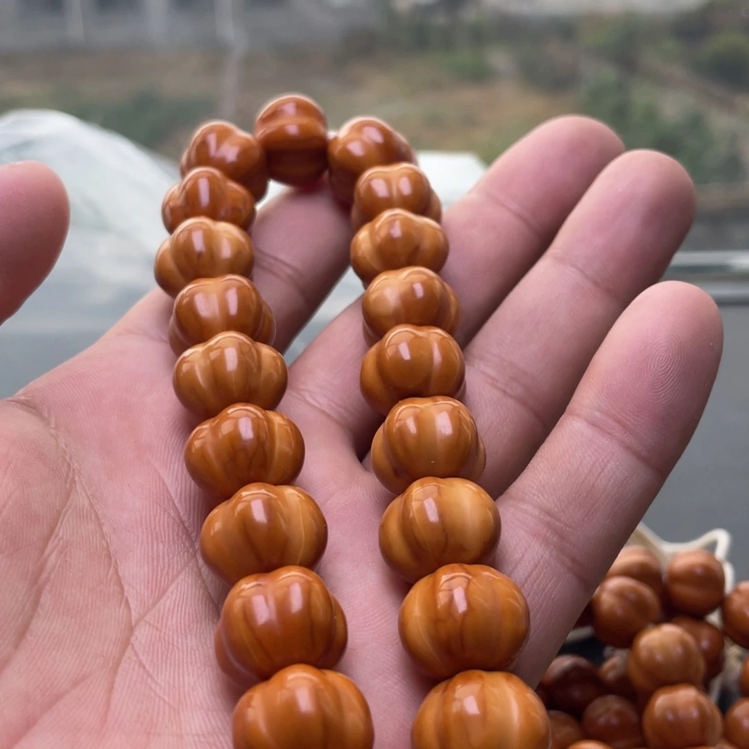 【闪购商品】手串猴头核桃泡芙16手持肌理纹