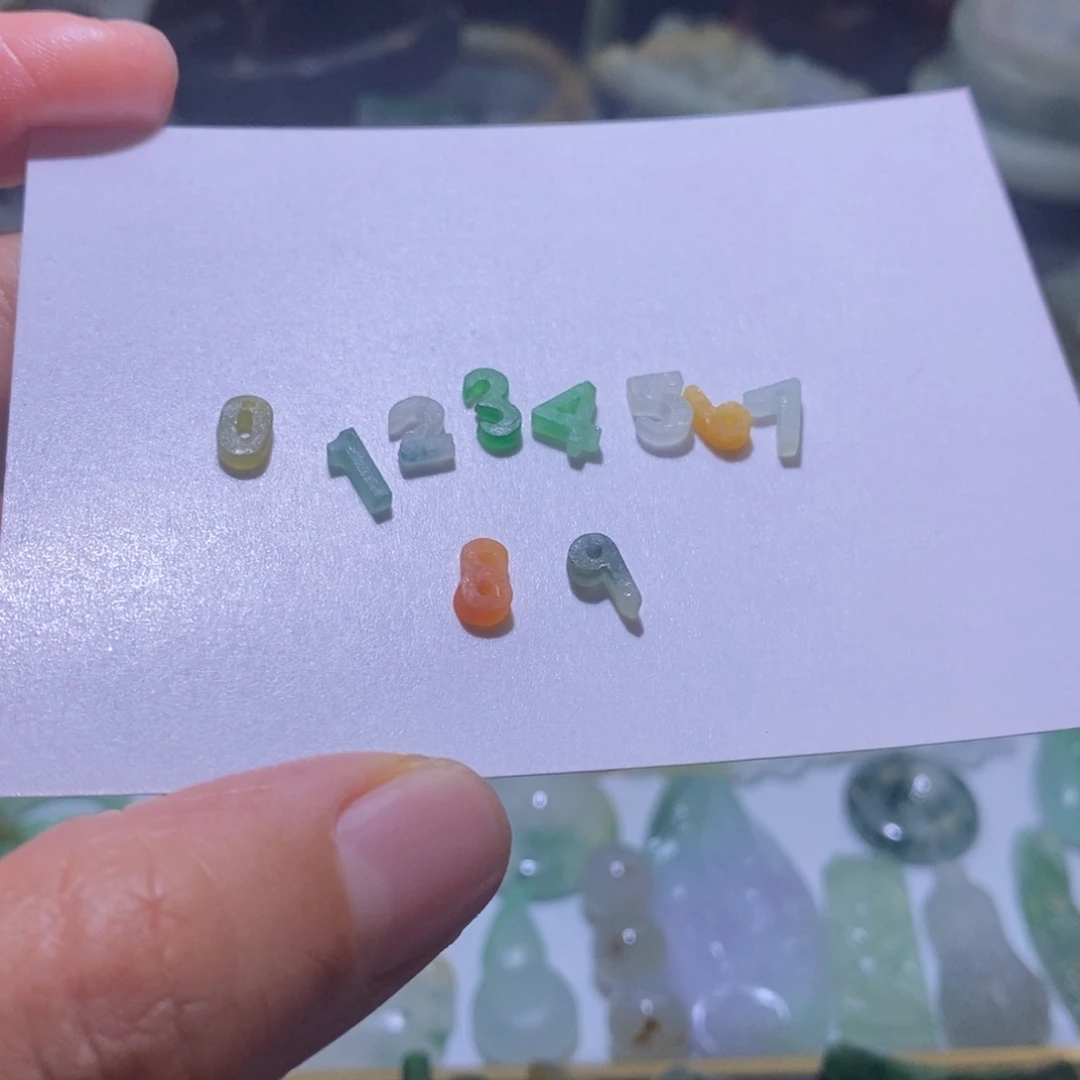 定制翡翠未镶嵌毛货