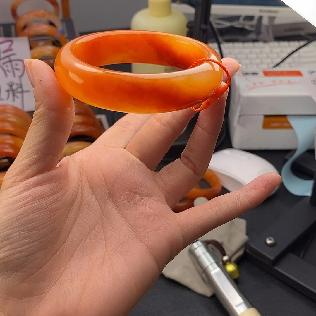 80号高冰冰油红61.3美爆了