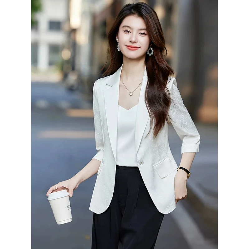 白色西装外套女2025夏季新款薄款高级感气质休闲女神范七分袖西服
