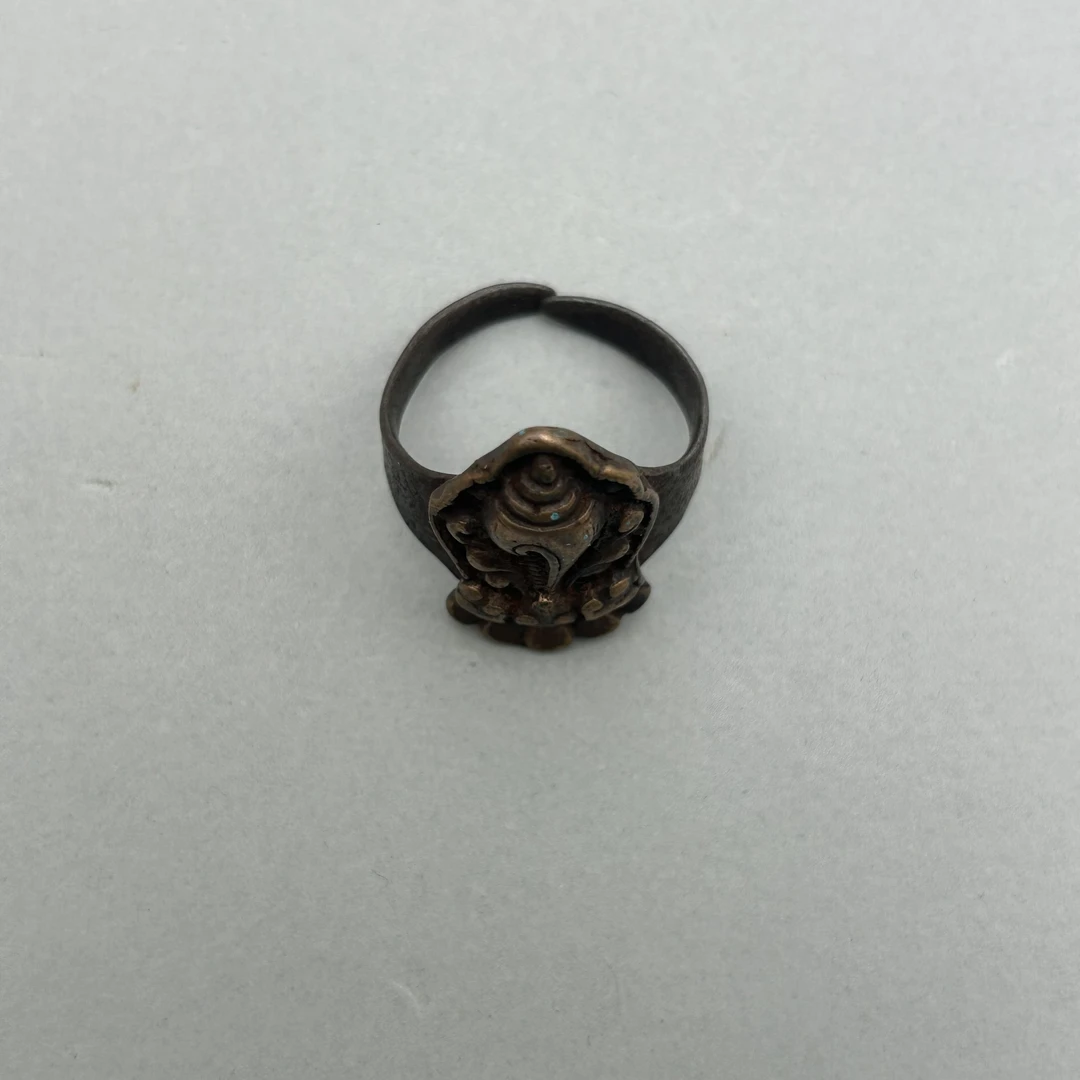 19/20世纪早期 佛教八宝戒指HSZC/92627