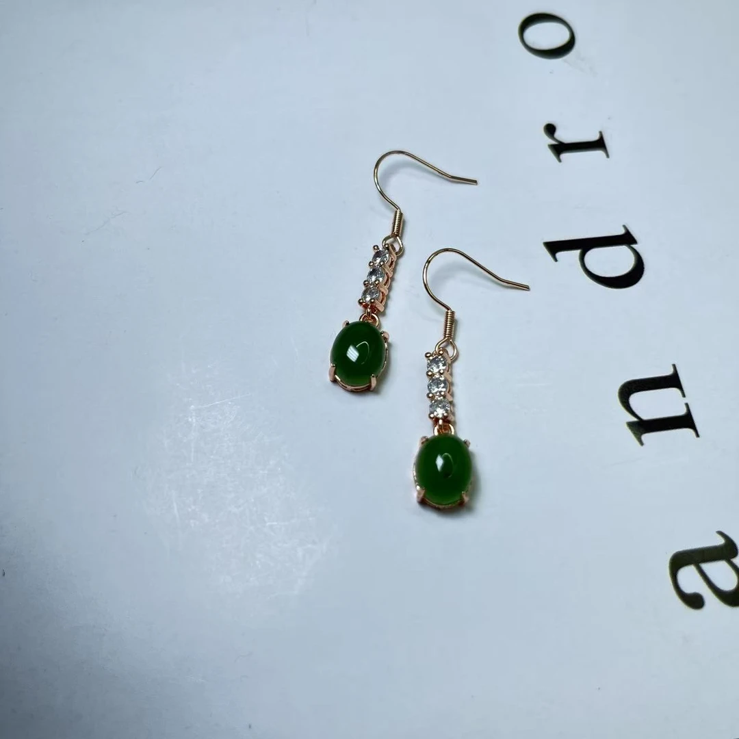 天然和田玉 油绿碧玉耳钉 H311多样性发货 拍一发一