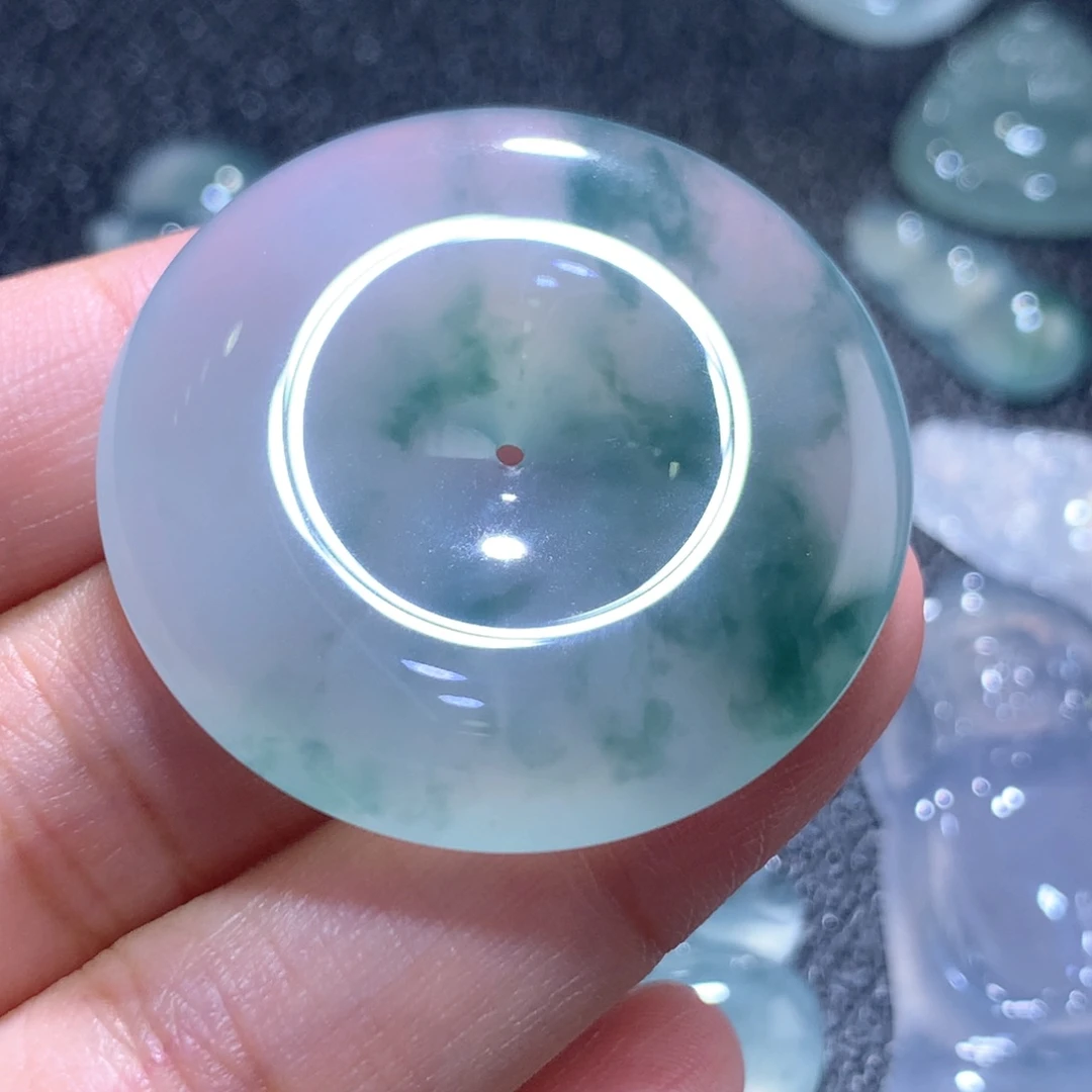 翡翠未镶嵌颈饰@*九缅甸