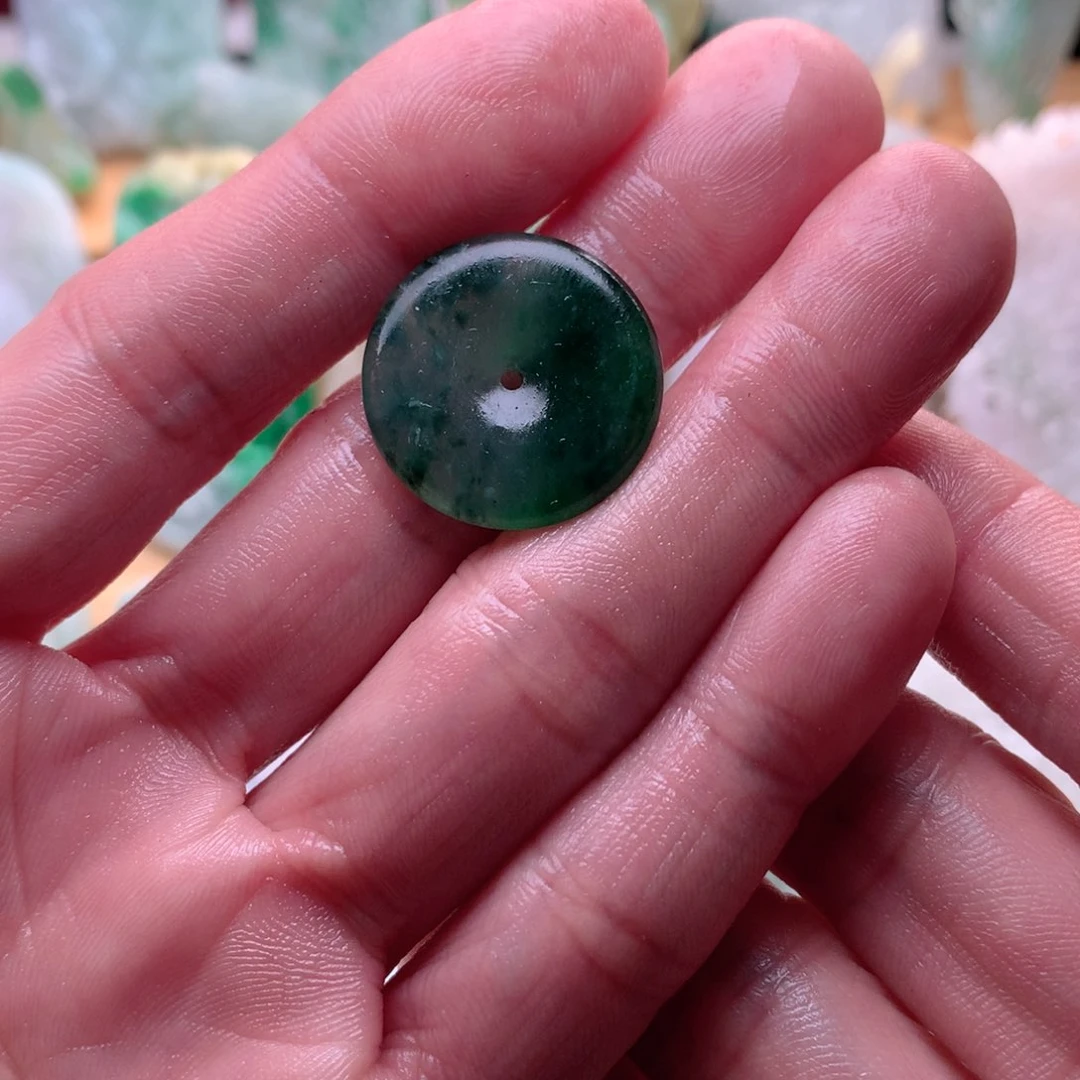 定制翡翠未镶嵌c****?平安扣